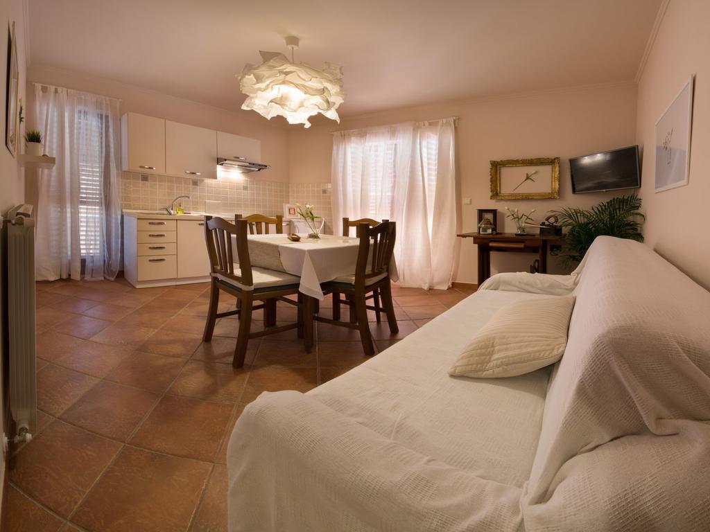 Duketis Apartment